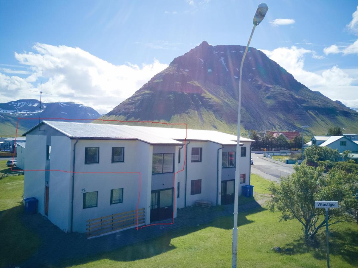 Apartment With Amazing Mountain View Bolungarvík 外观 照片